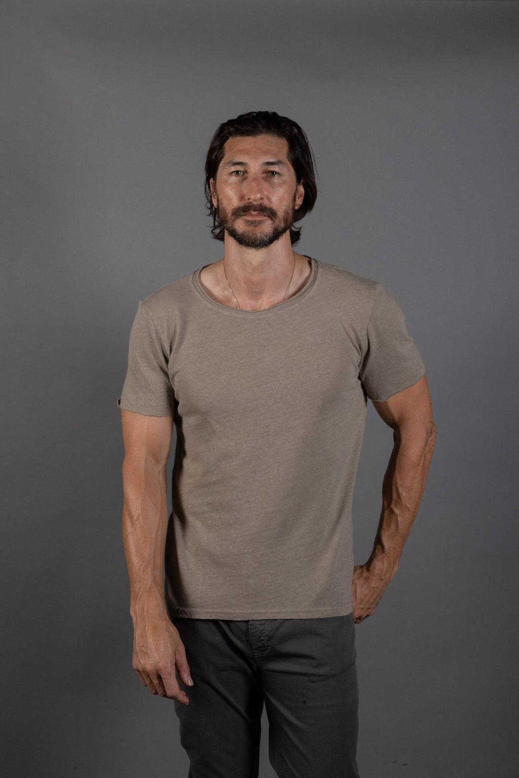 Men's Wallace Raw Neck Cotton Linen Crew Tee